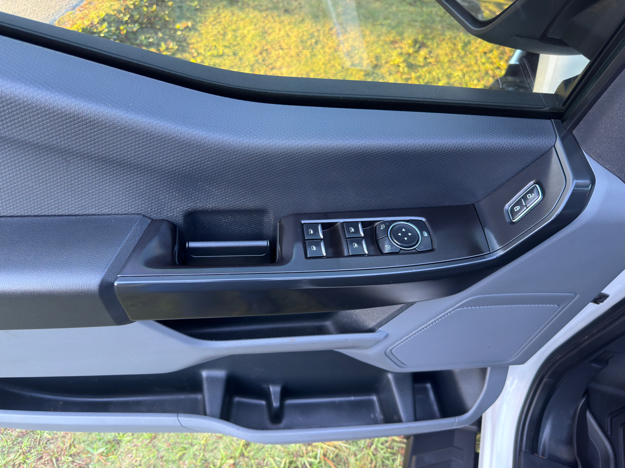 Ford F-150 FX4 SuperCrew 5.5-ft. Bed 4WD 2021