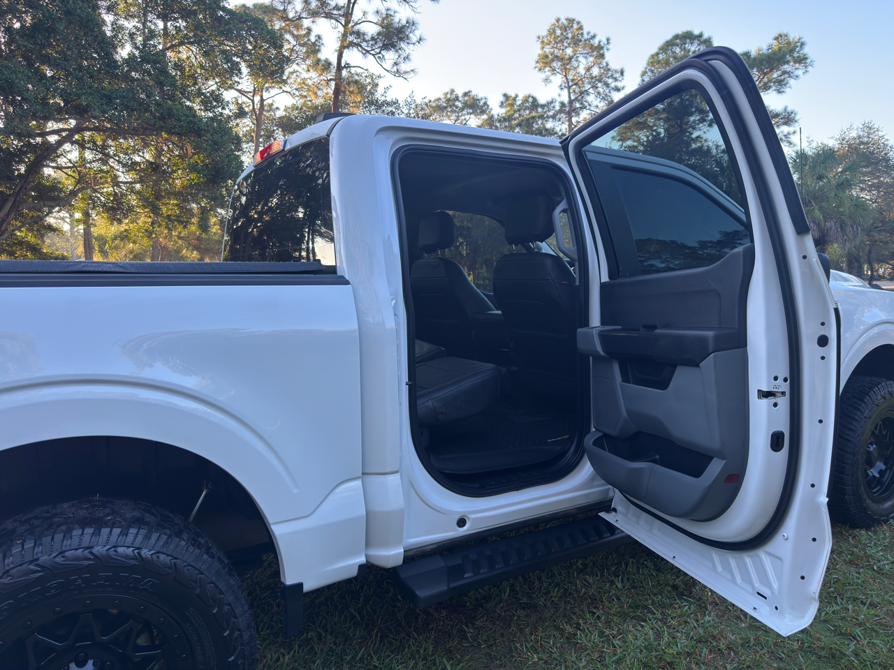Ford F-150 FX4 SuperCrew 5.5-ft. Bed 4WD 2021