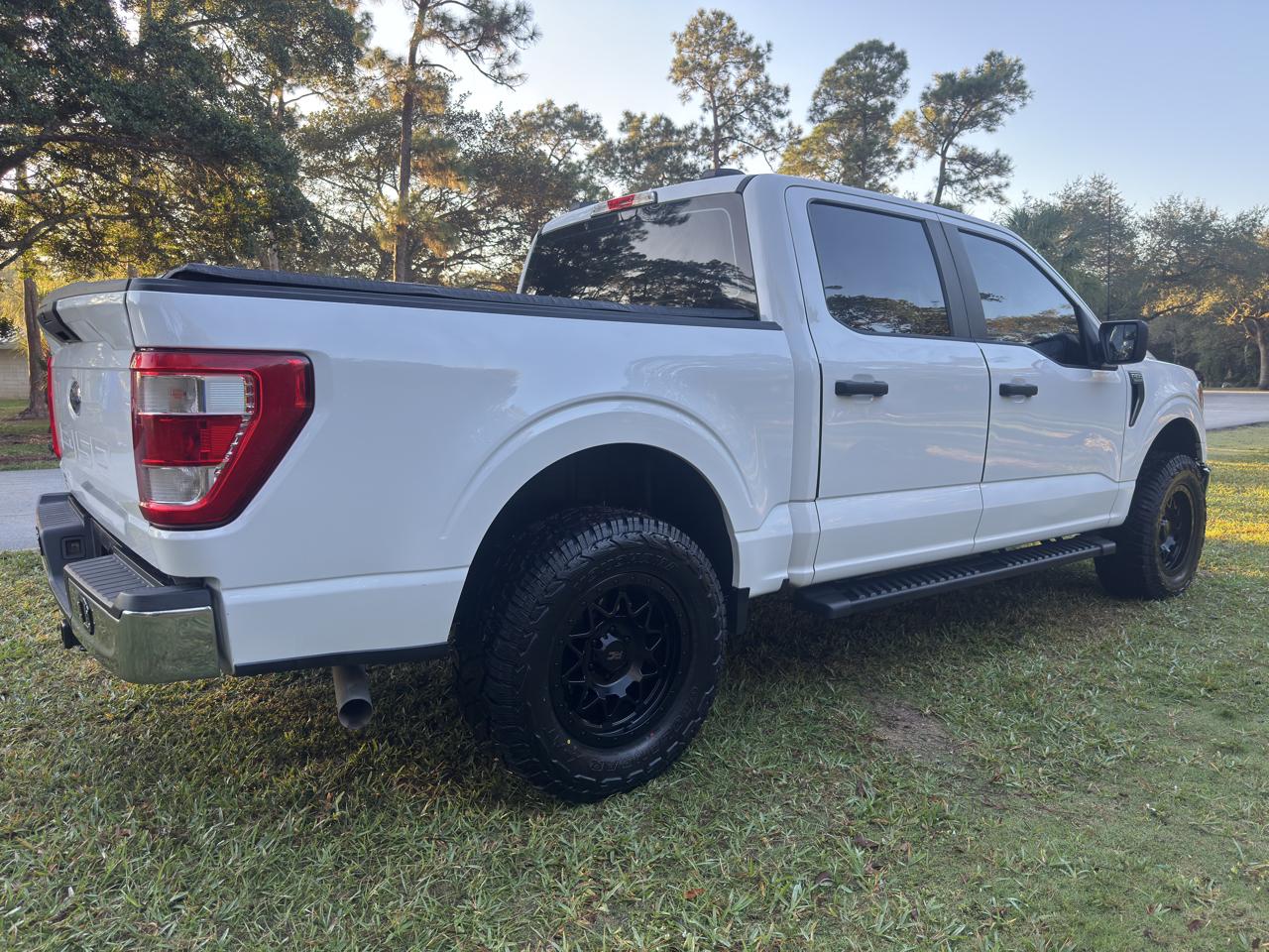 Ford F-150 FX4 SuperCrew 5.5-ft. Bed 4WD 2021
