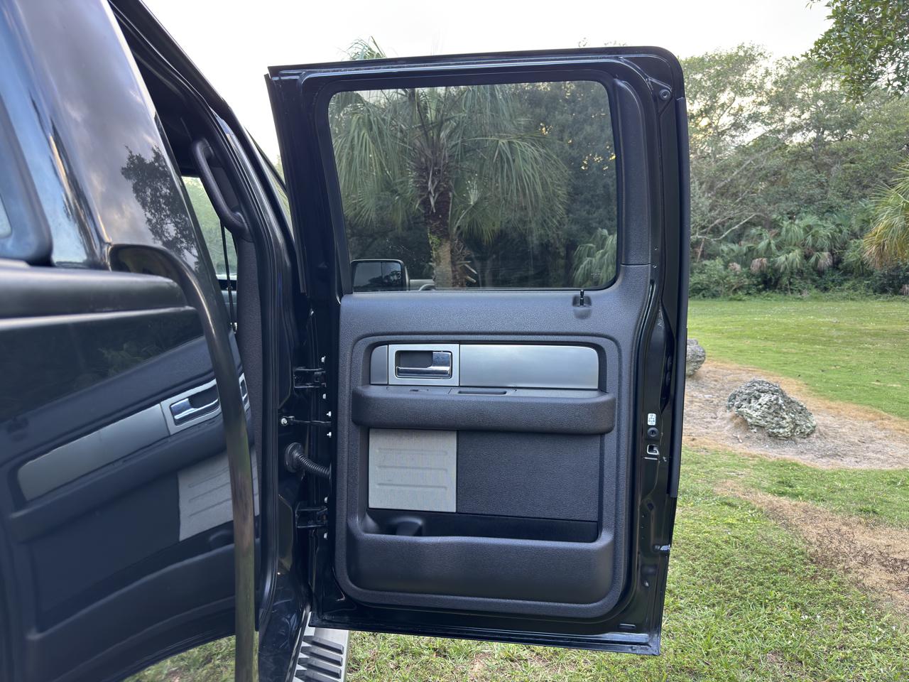 Ford F-150 2WD SuperCrew 145" FX2 Sport 2013