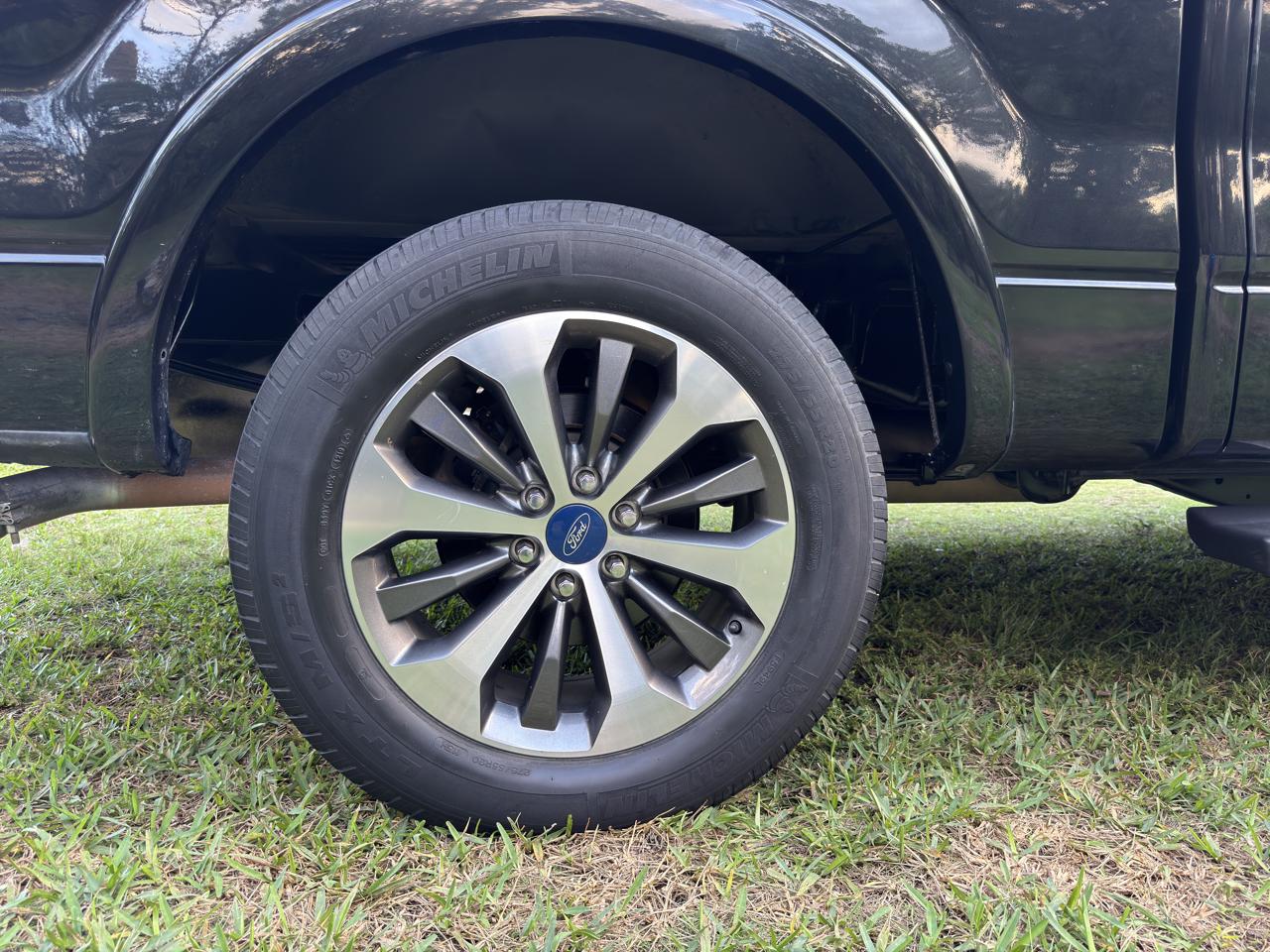 Ford F-150 2WD SuperCrew 145" FX2 Sport 2013