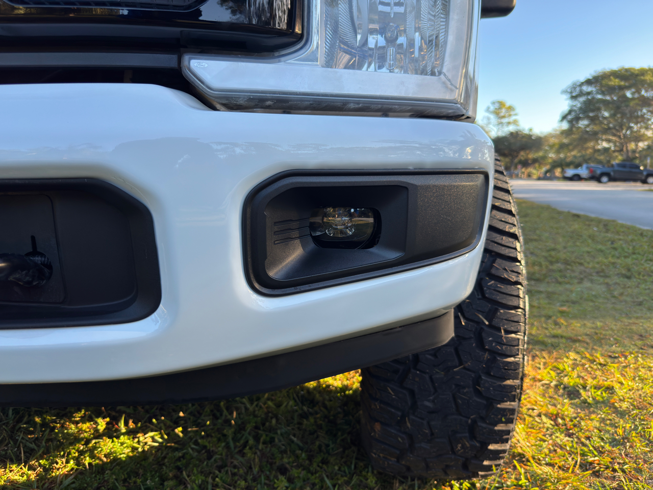 Ford Super Duty F-350 SRW  2023