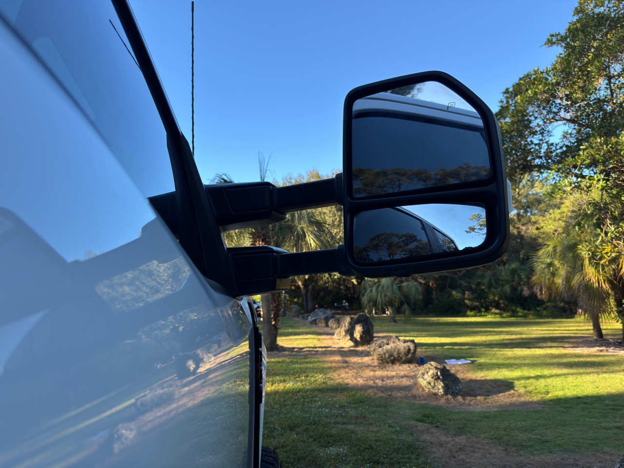 Ford Super Duty F-350 SRW  2023