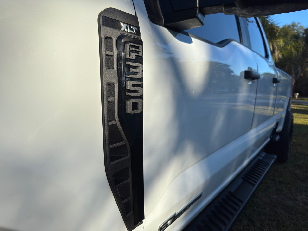 Ford Super Duty F-350 SRW  2023