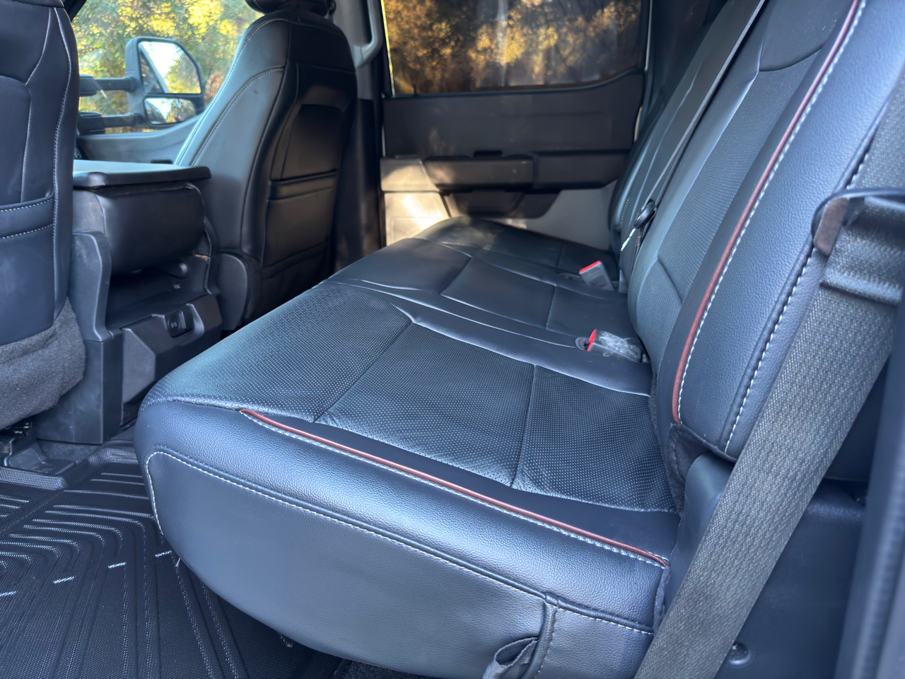 Ford Super Duty F-350 SRW  2023