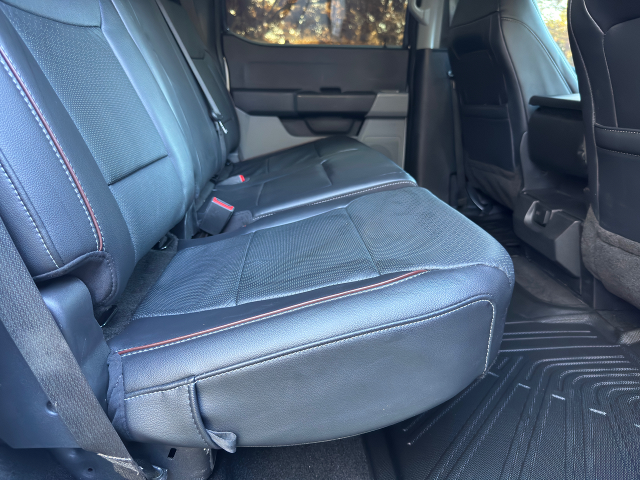 Ford Super Duty F-350 SRW  2023