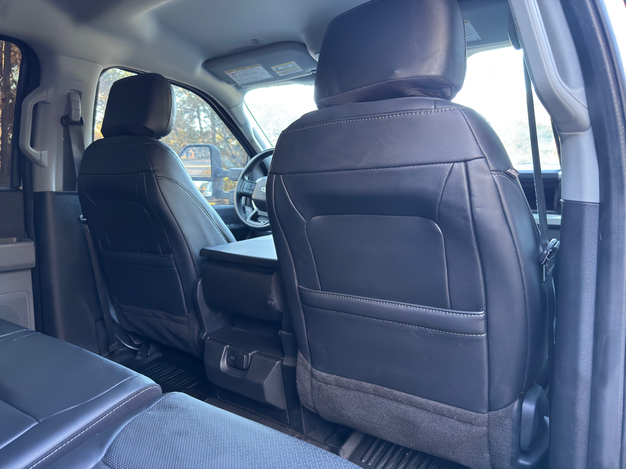 Ford Super Duty F-350 SRW  2023