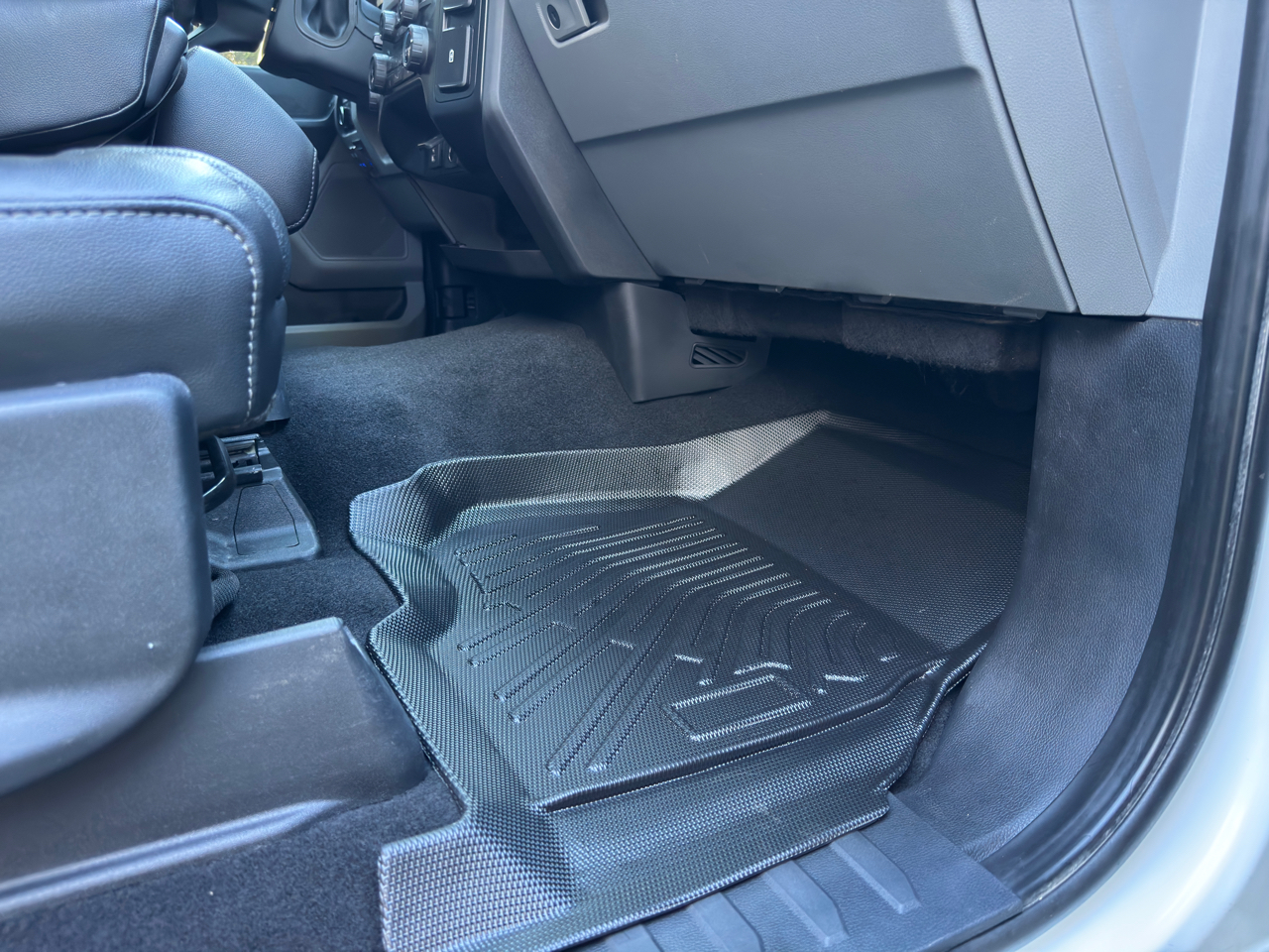 Ford Super Duty F-350 SRW  2023