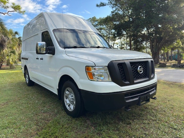 Nissan NV Cargo NV2500 HD High Roof V8 SV 2021