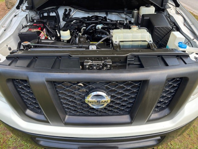 Nissan NV Cargo NV2500 HD High Roof V8 SV 2021