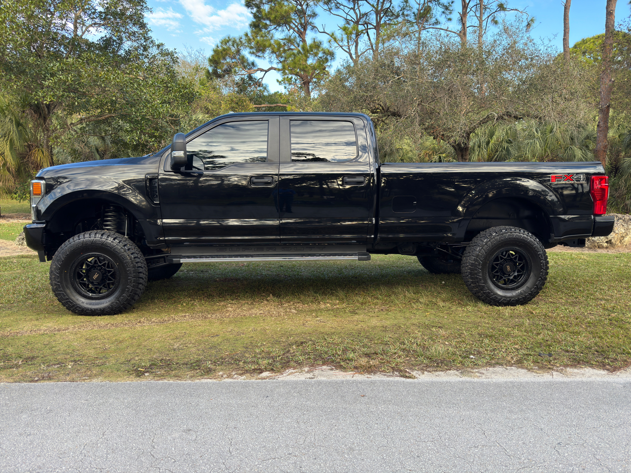 Ford Super Duty F-250 SRW  2022