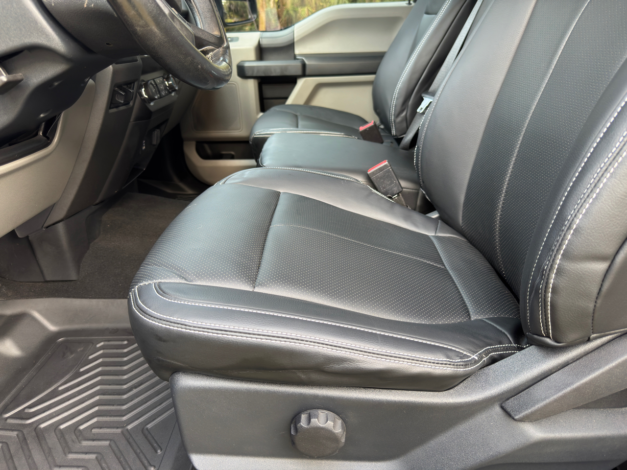 Ford Super Duty F-250 SRW  2022