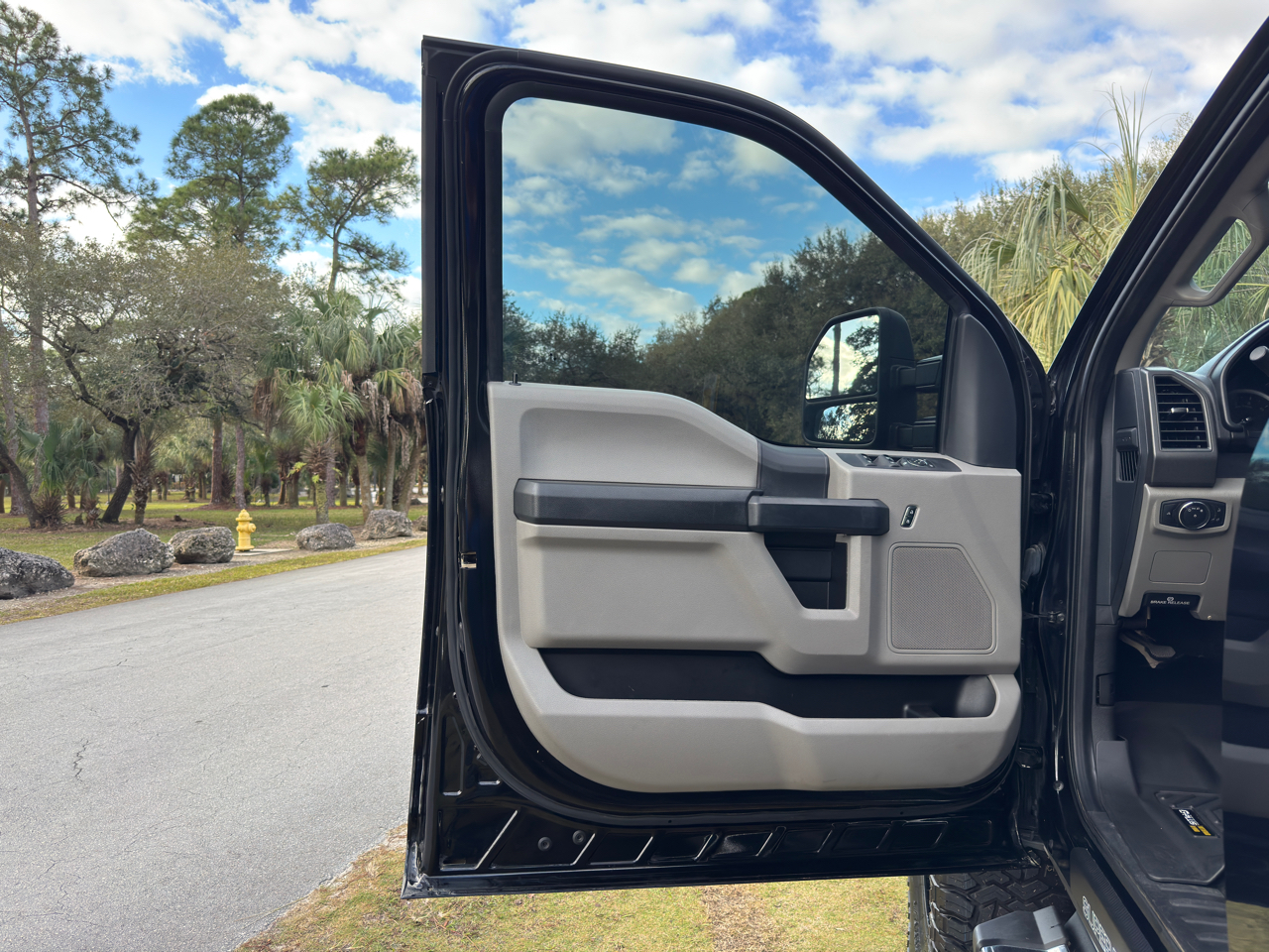 Ford Super Duty F-250 SRW  2022