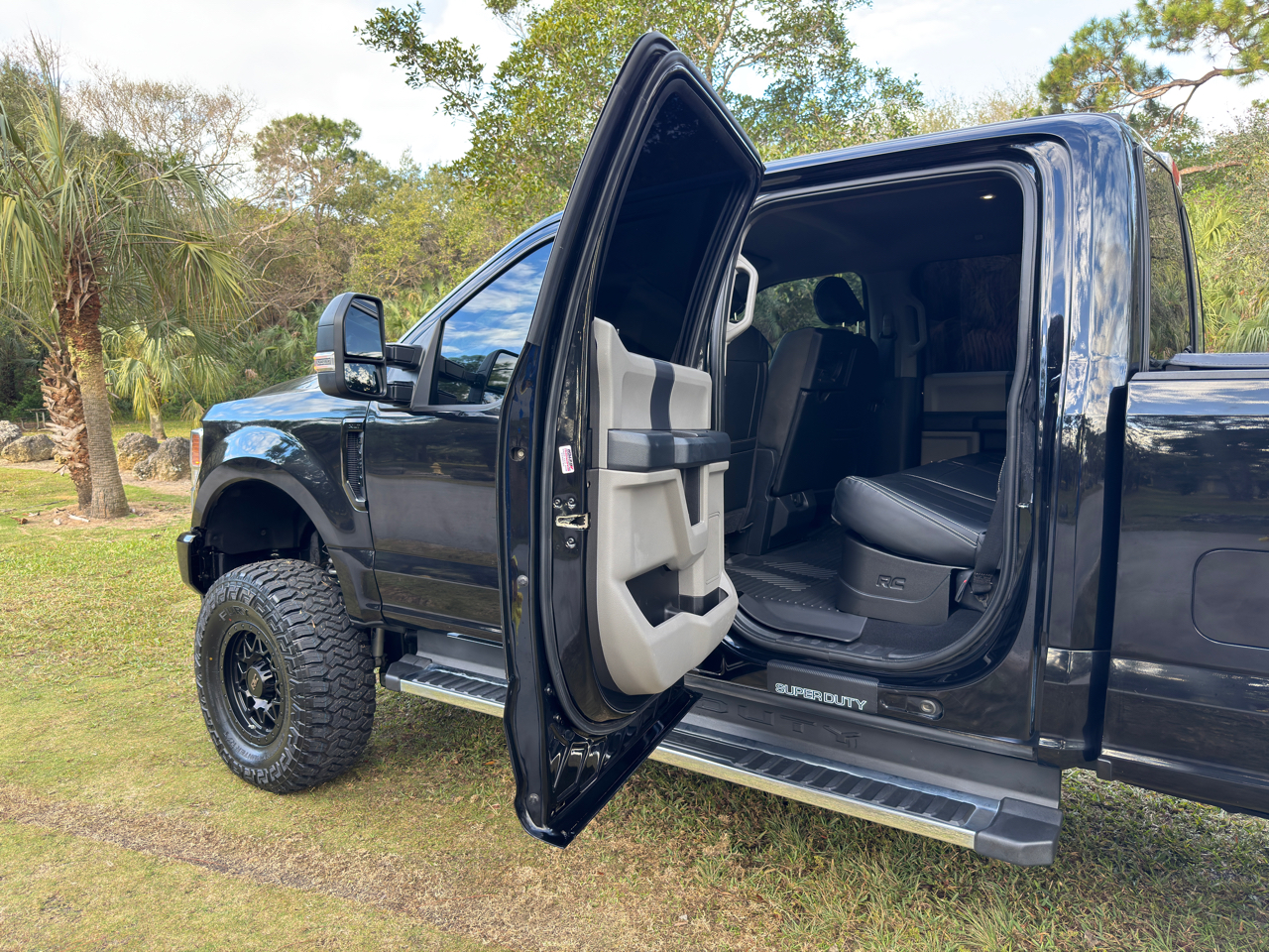 Ford Super Duty F-250 SRW  2022