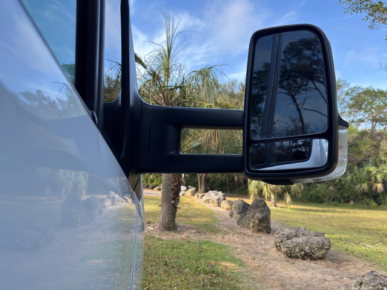 Freightliner Sprinter Chassis-Cabs 2WD Reg Cab 144" WB 2016