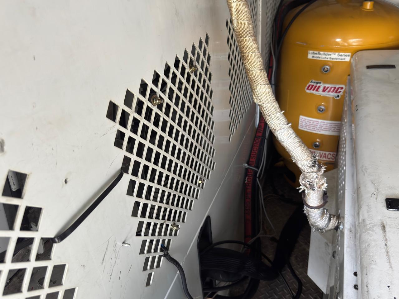 Freightliner Sprinter Chassis-Cabs 2WD Reg Cab 144" WB 2016