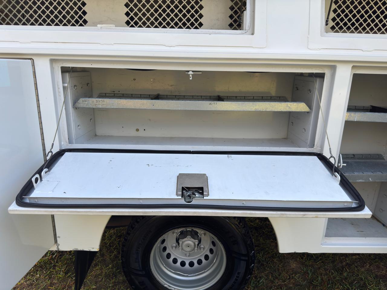 Freightliner Sprinter Chassis-Cabs 2WD Reg Cab 144" WB 2016