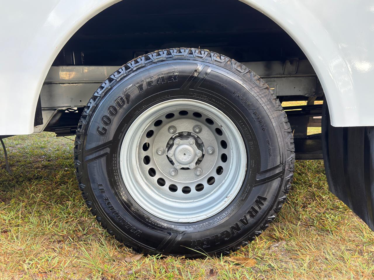 Freightliner Sprinter Chassis-Cabs 2WD Reg Cab 144" WB 2016