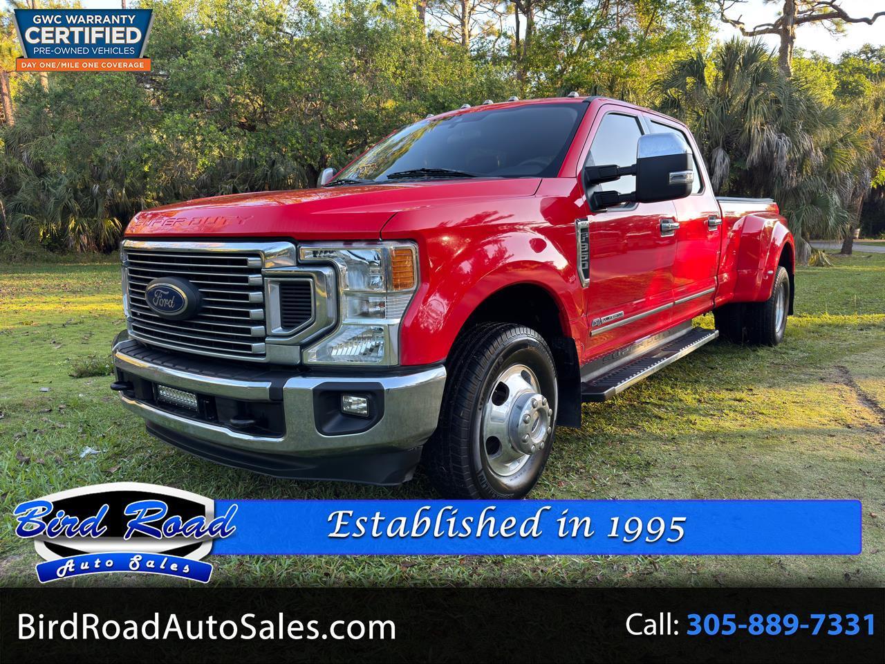 2020 Ford Super Duty F-350 DRW LARIAT Crew Cab 8' Box