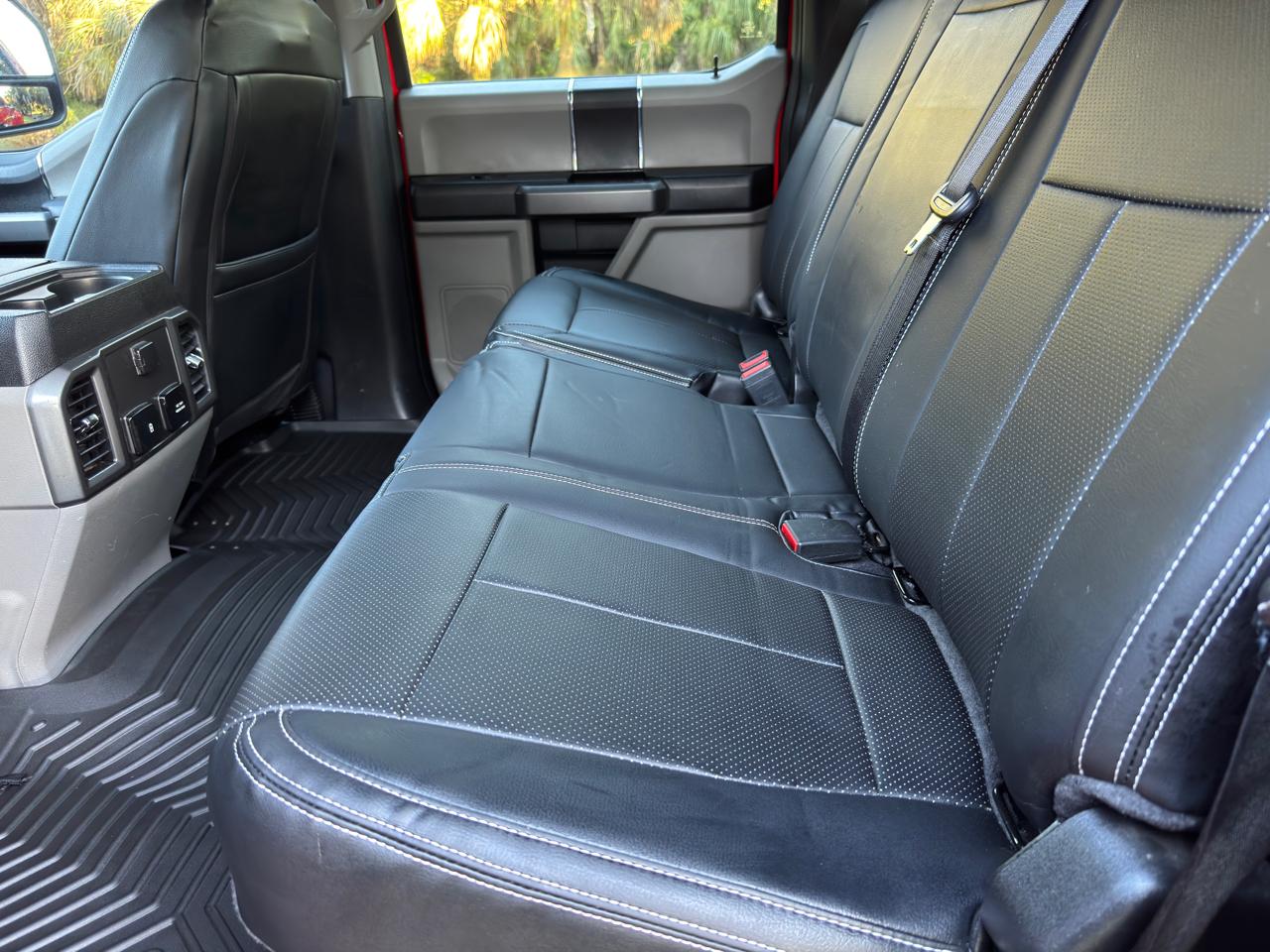 Ford Super Duty F-350 DRW  2020