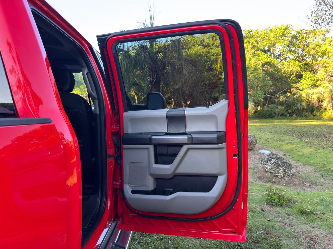 Ford Super Duty F-350 DRW  2020