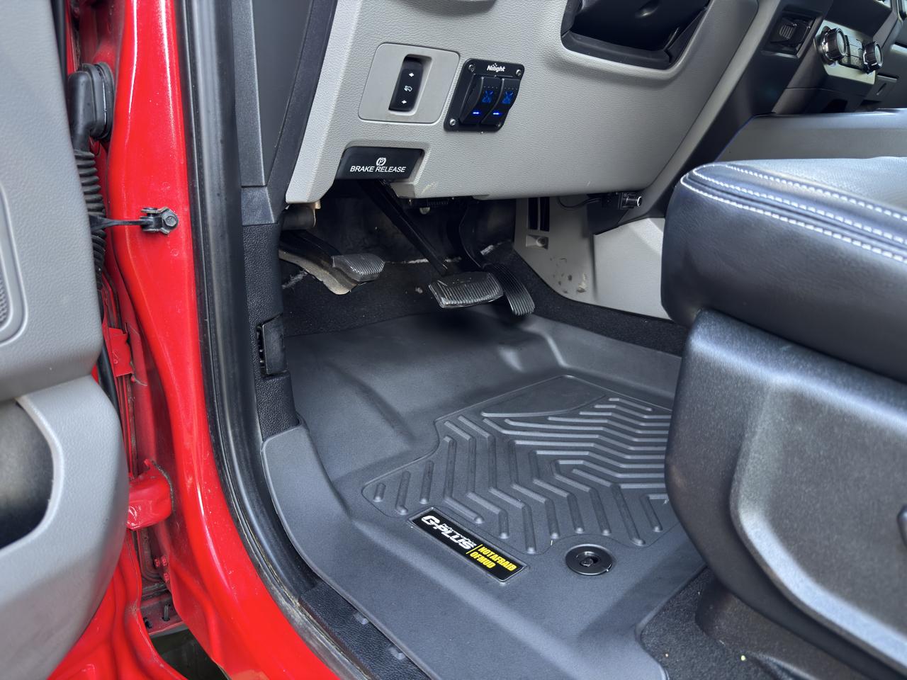 Ford Super Duty F-350 DRW  2020