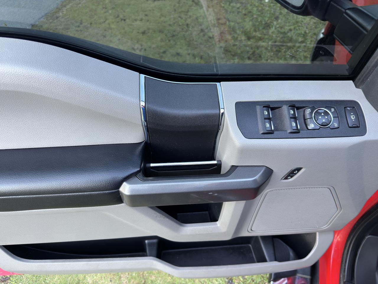 Ford Super Duty F-350 DRW  2020