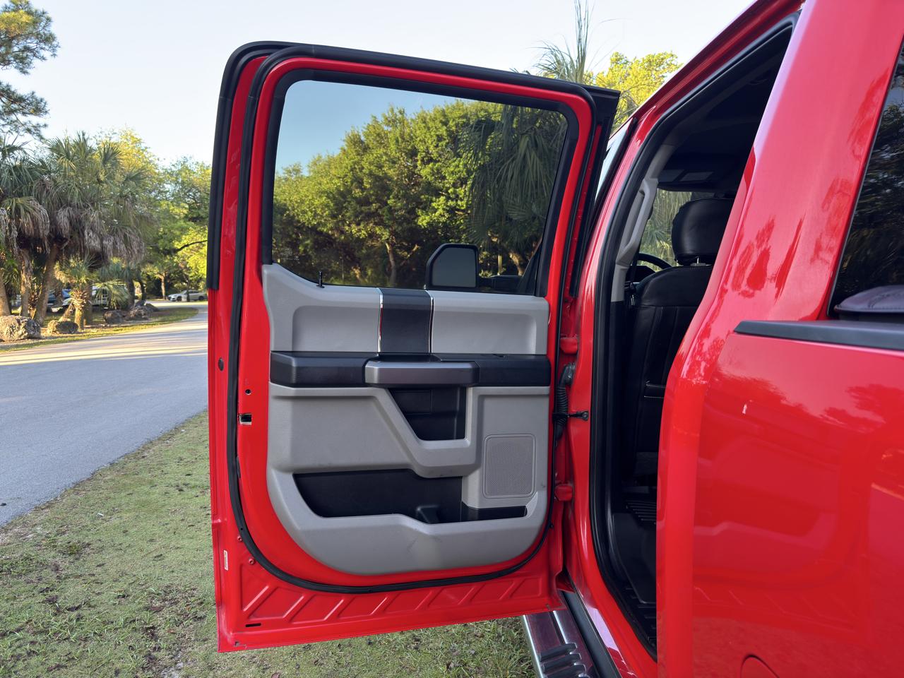 Ford Super Duty F-350 DRW  2020