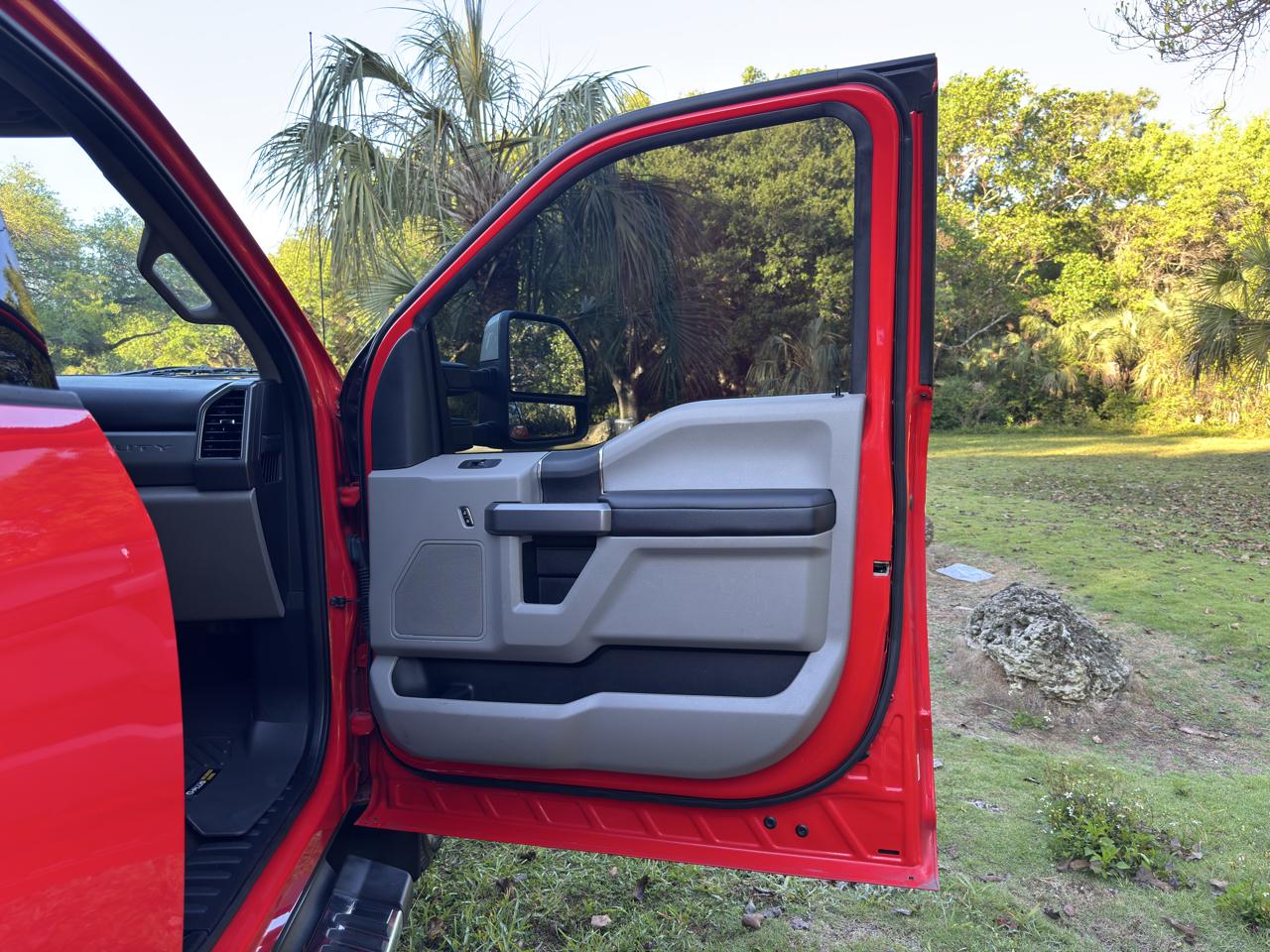 Ford Super Duty F-350 DRW  2020