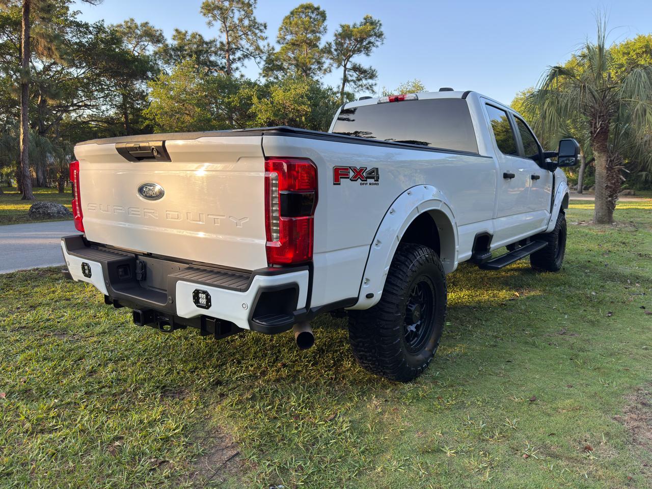 Ford Super Duty F-250 SRW  2024