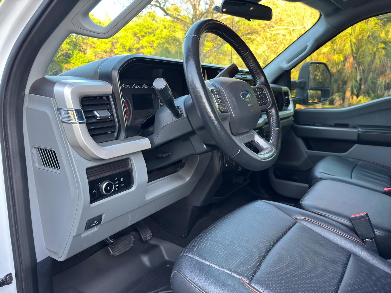 Ford Super Duty F-250 SRW  2024