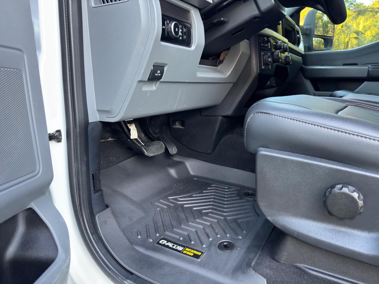 Ford Super Duty F-250 SRW  2024