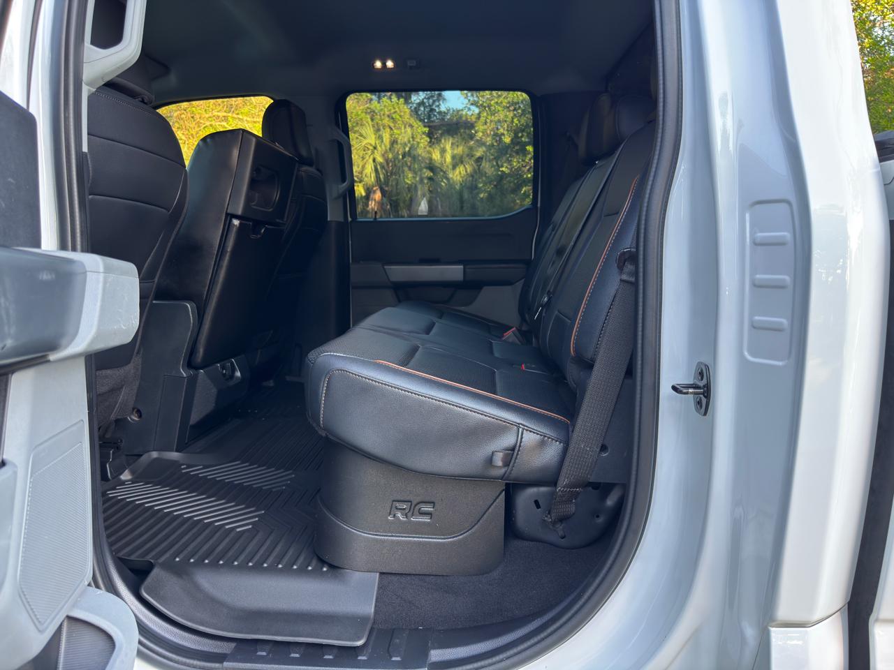 Ford Super Duty F-250 SRW  2024