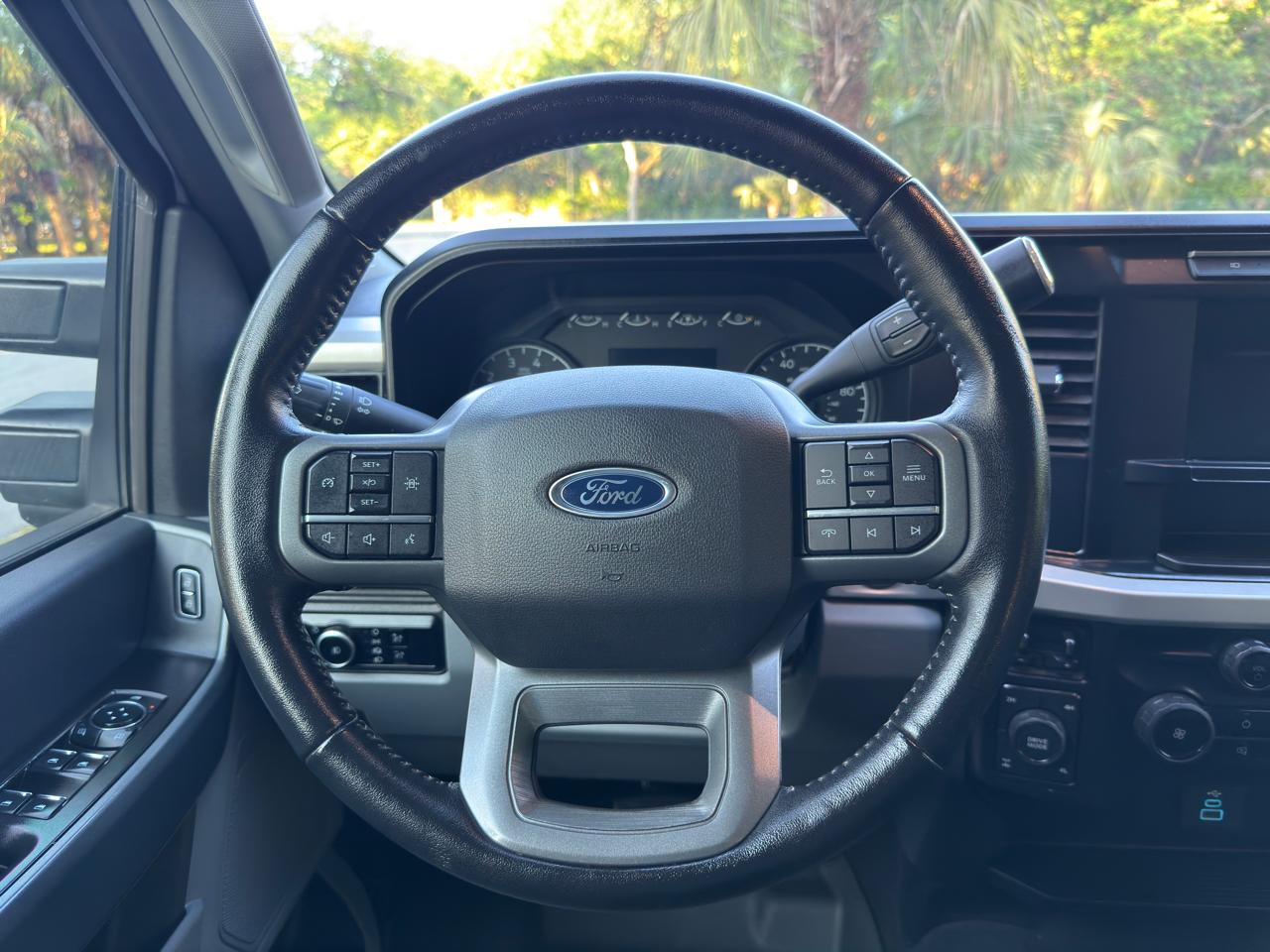 Ford Super Duty F-250 SRW  2024