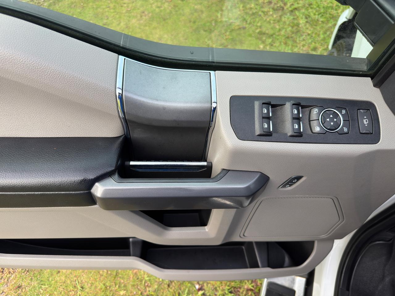 Ford Super Duty F-250 SRW  2022