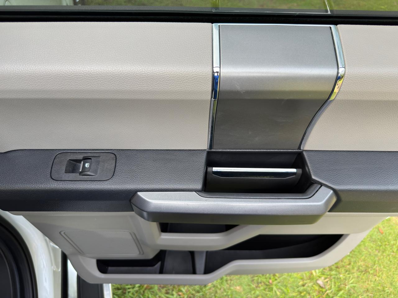 Ford Super Duty F-250 SRW  2022