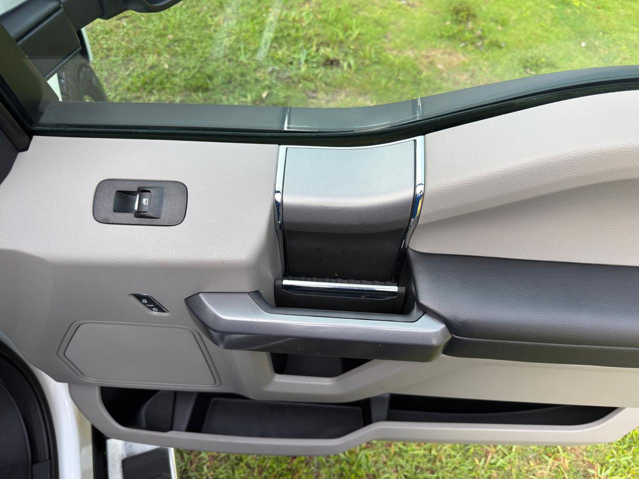 Ford Super Duty F-250 SRW  2022