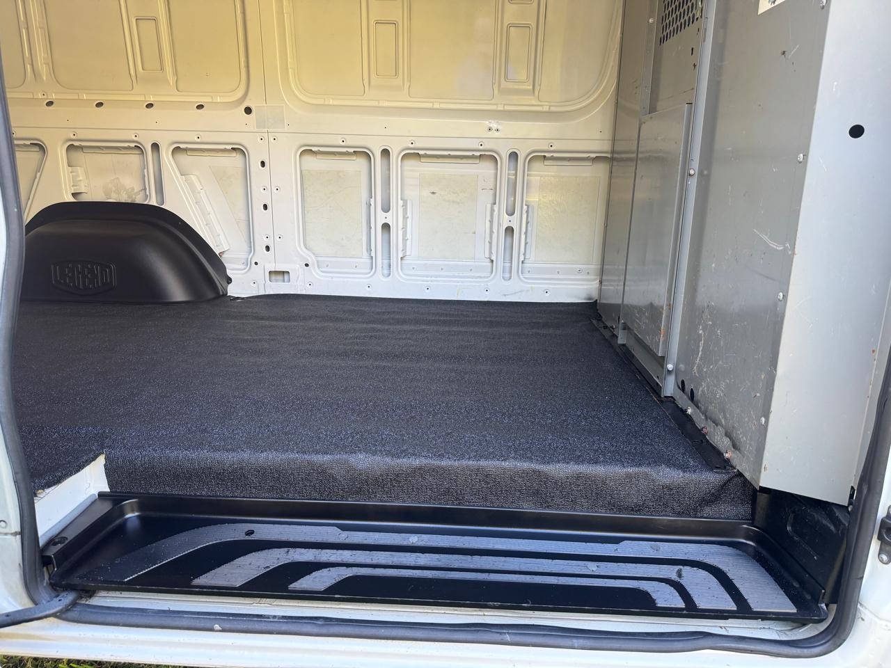 Freightliner Sprinter Van 2500 Standard Roof V6 144" RWD 2019