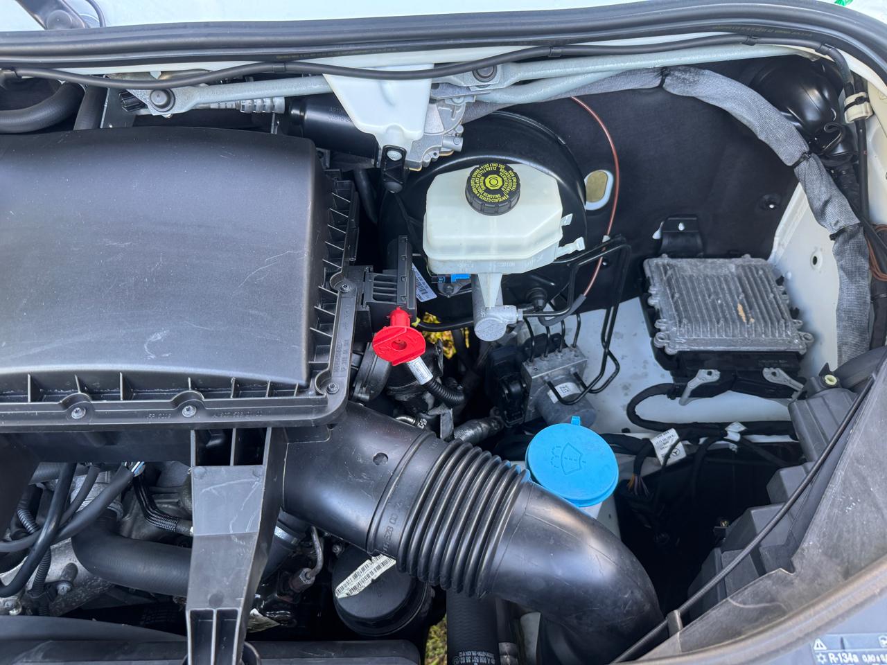 Freightliner Sprinter Van 2500 Standard Roof V6 144" RWD 2019