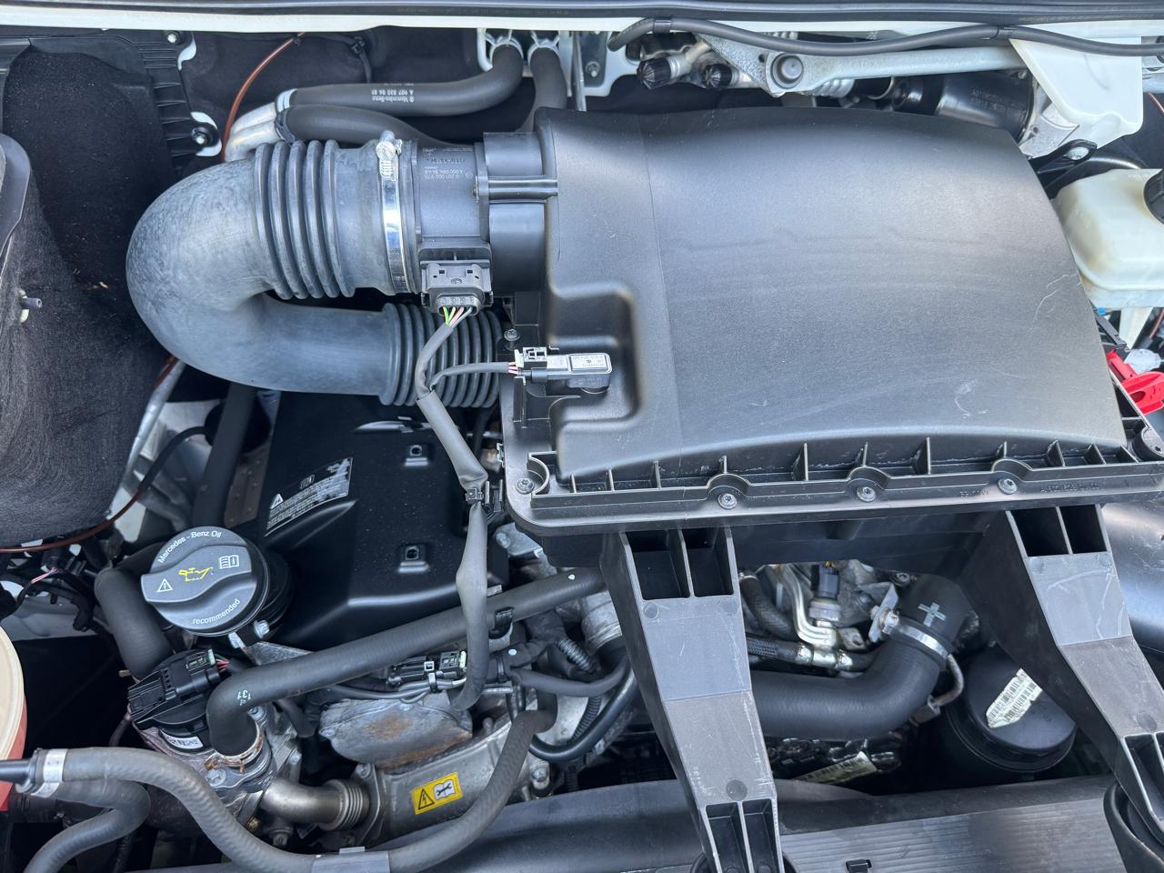 Freightliner Sprinter Van 2500 Standard Roof V6 144" RWD 2019