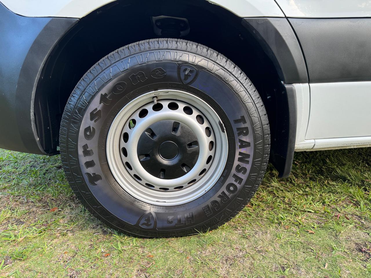 Freightliner Sprinter Van 2500 Standard Roof V6 144" RWD 2019