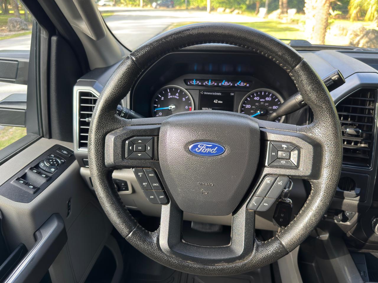 Ford Super Duty F-250 SRW  2021