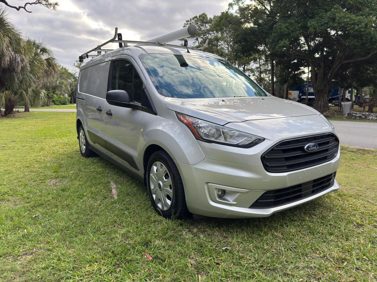 Ford Transit Connect Van XLT LWB w/Rear Symmetrical Doors 2021