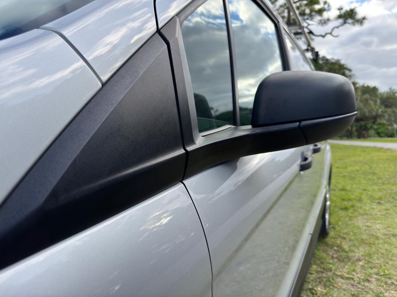 Ford Transit Connect Van XLT LWB w/Rear Symmetrical Doors 2021