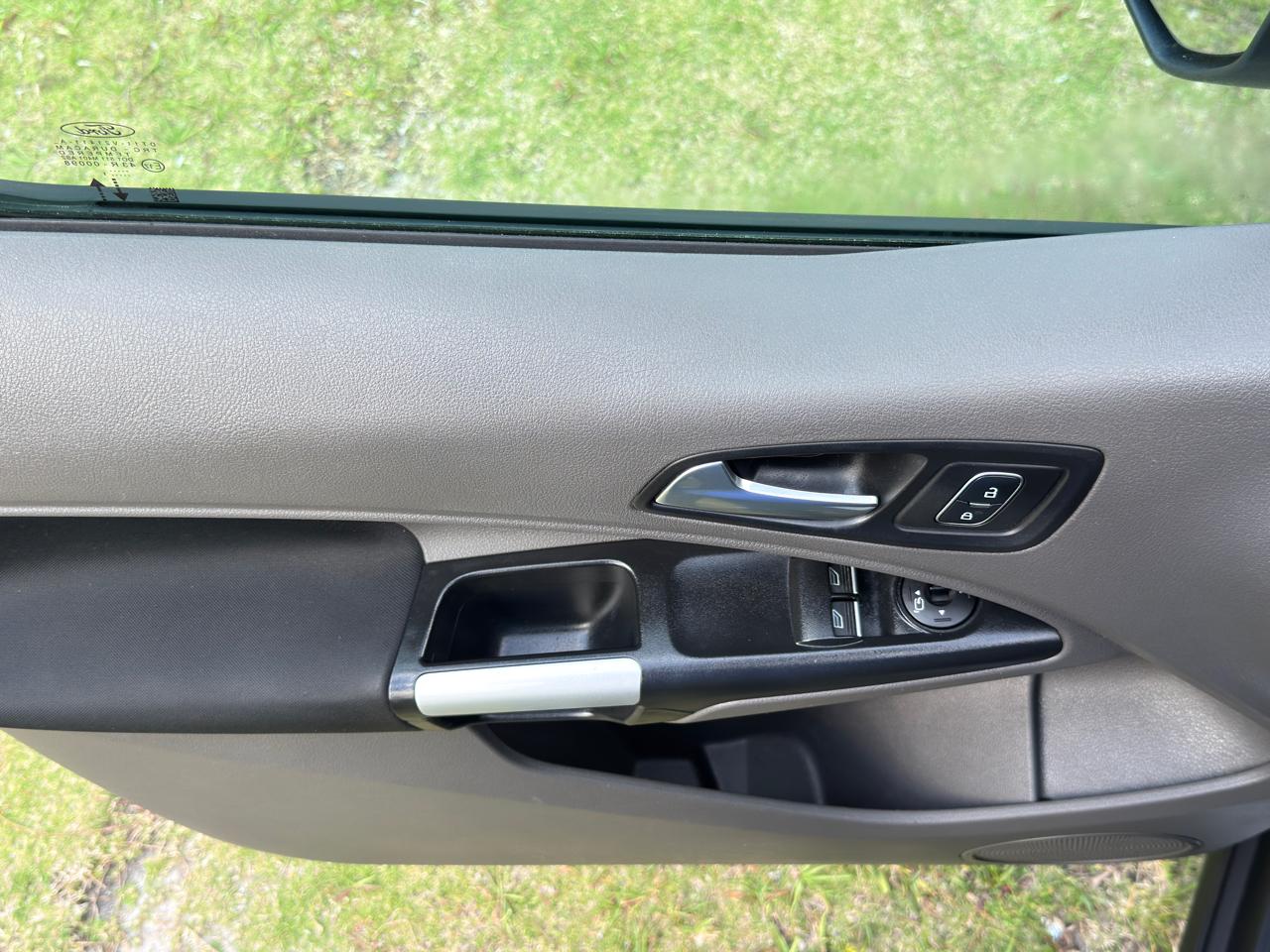 Ford Transit Connect Van XLT LWB w/Rear Symmetrical Doors 2021