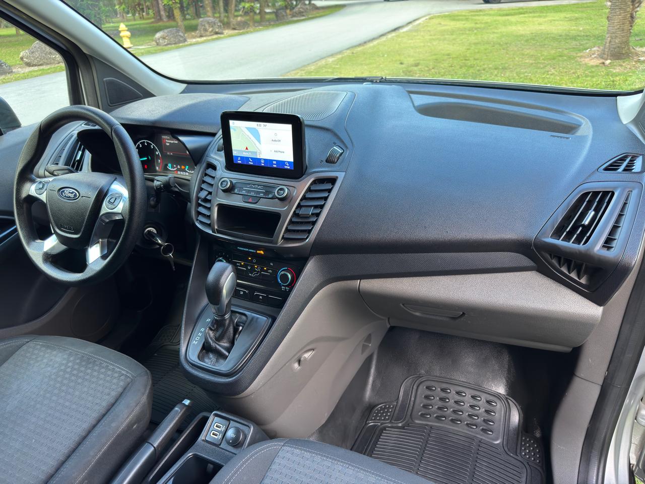 Ford Transit Connect Van XLT LWB w/Rear Symmetrical Doors 2021