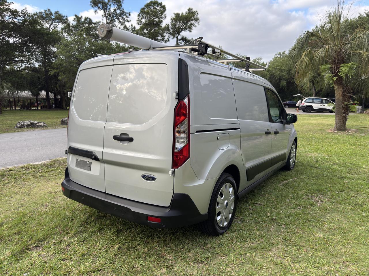 Ford Transit Connect Van XLT LWB w/Rear Symmetrical Doors 2021