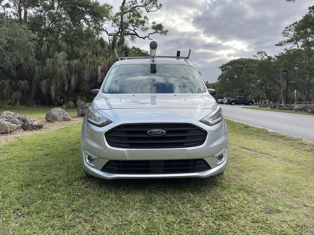 Ford Transit Connect Van XLT LWB w/Rear Symmetrical Doors 2021
