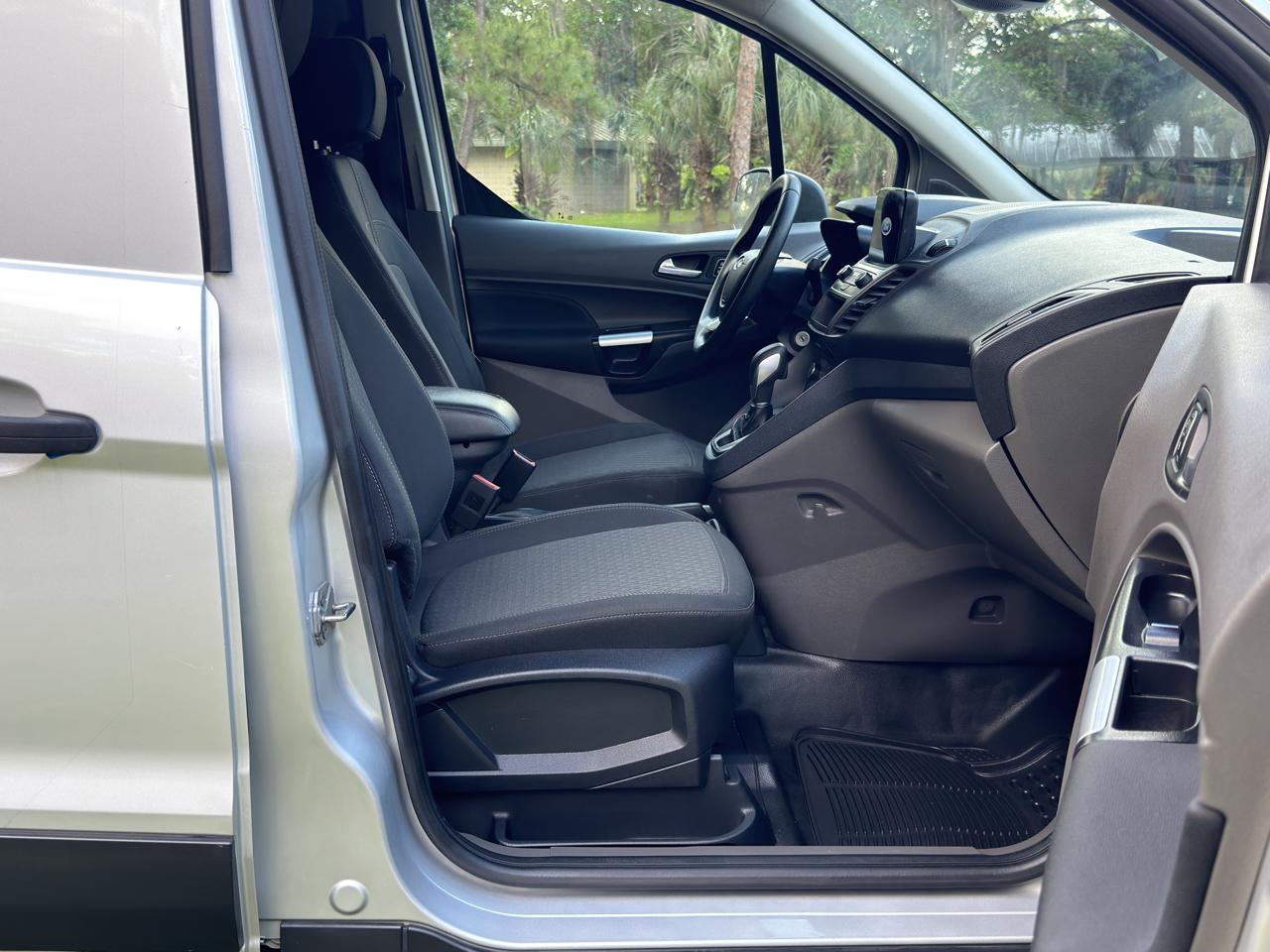 Ford Transit Connect Van XLT LWB w/Rear Symmetrical Doors 2021