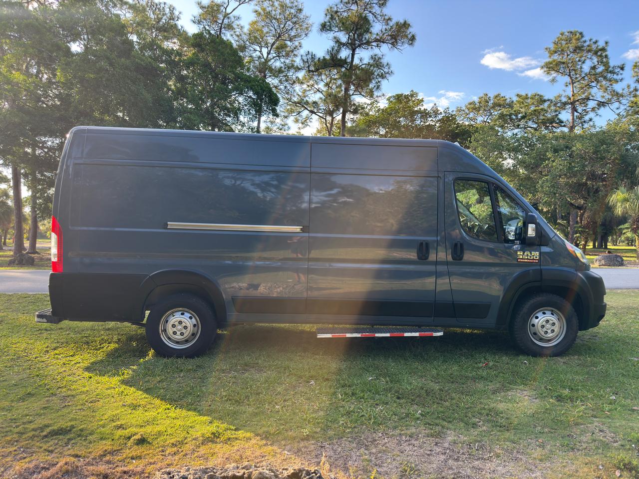 RAM ProMaster Cargo Van 3500 High Roof 159" WB EXT 2022